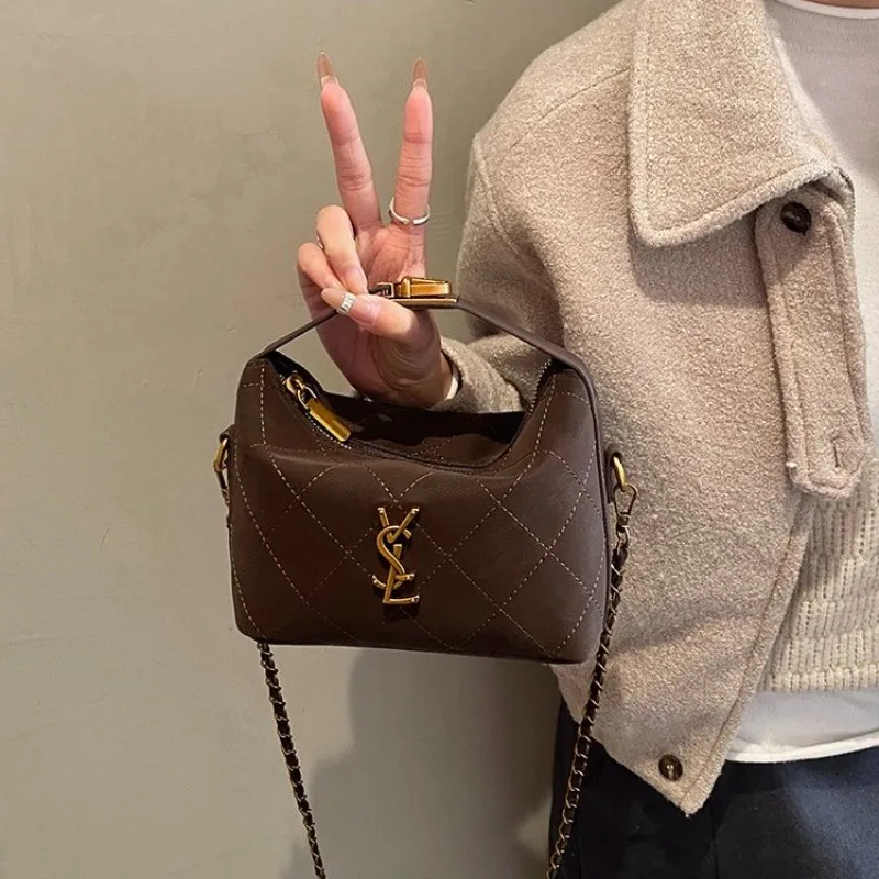 

New Women's Embroidered Quilted Chain Bag Mini Square Purse, Stylish Top-Handle Shoulder Crossbody Handbag for Daily & Party