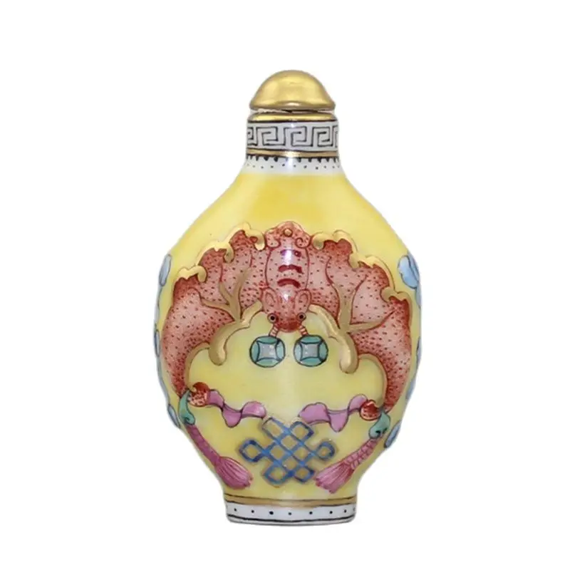 vintage Asian porcelain snuff bottle gold gilding painted Chinese bat statue art gifts snuffbox peking fine gift hobby collect