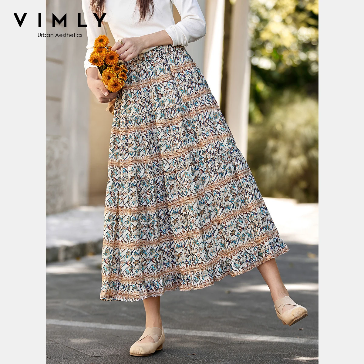 

VIMLY Women's Bohemian Floral Tiered Maxi Skirts Autumn 2025 French Vacation Style A-Line Long Skirt with Elastic Waist A2932