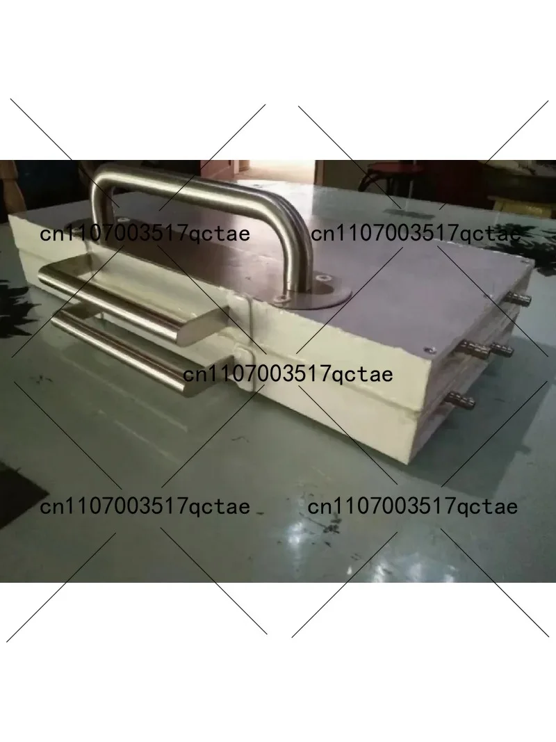 Water Cooling Beeswax Foundation Machine, Hand Press Honeycomb Base Sheet Mold for Beekeeping