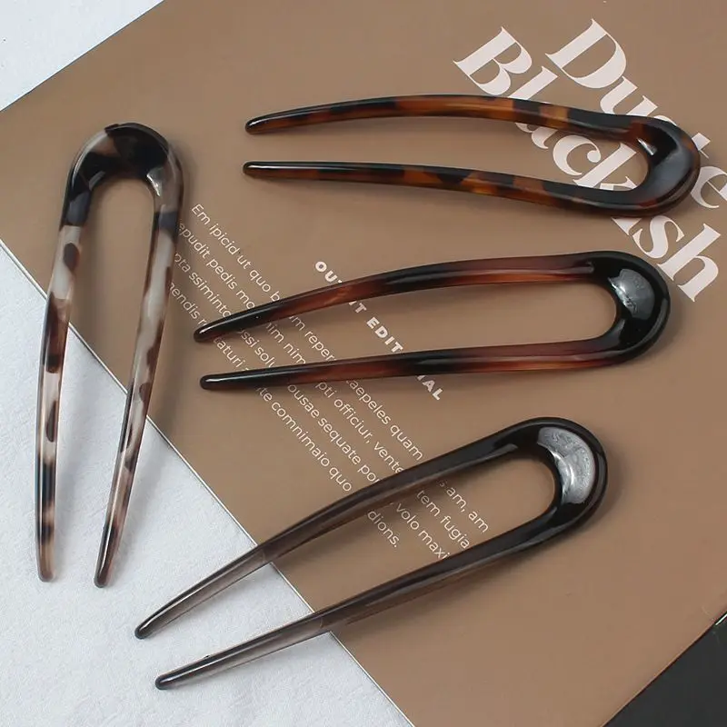 Korean style leopard print U-shaped hairpin, retro and simple hair clip, hair comb, hairpin for everyday wear. view 5
