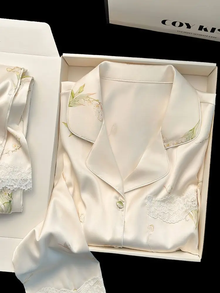 エレガントな長袖シルクパジャマ女性の春秋軽量ホーム服アウトウェアアイスシルクシミュレーション生地快適