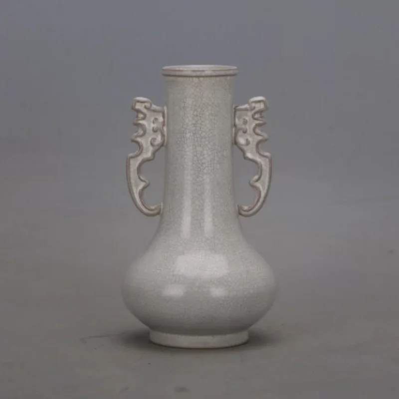 Vintage Ru Kiln White Glazed Garlic-head Vase with Double Handles & Ice-crack Pattern - Traditional Ceramic Desktop Decor