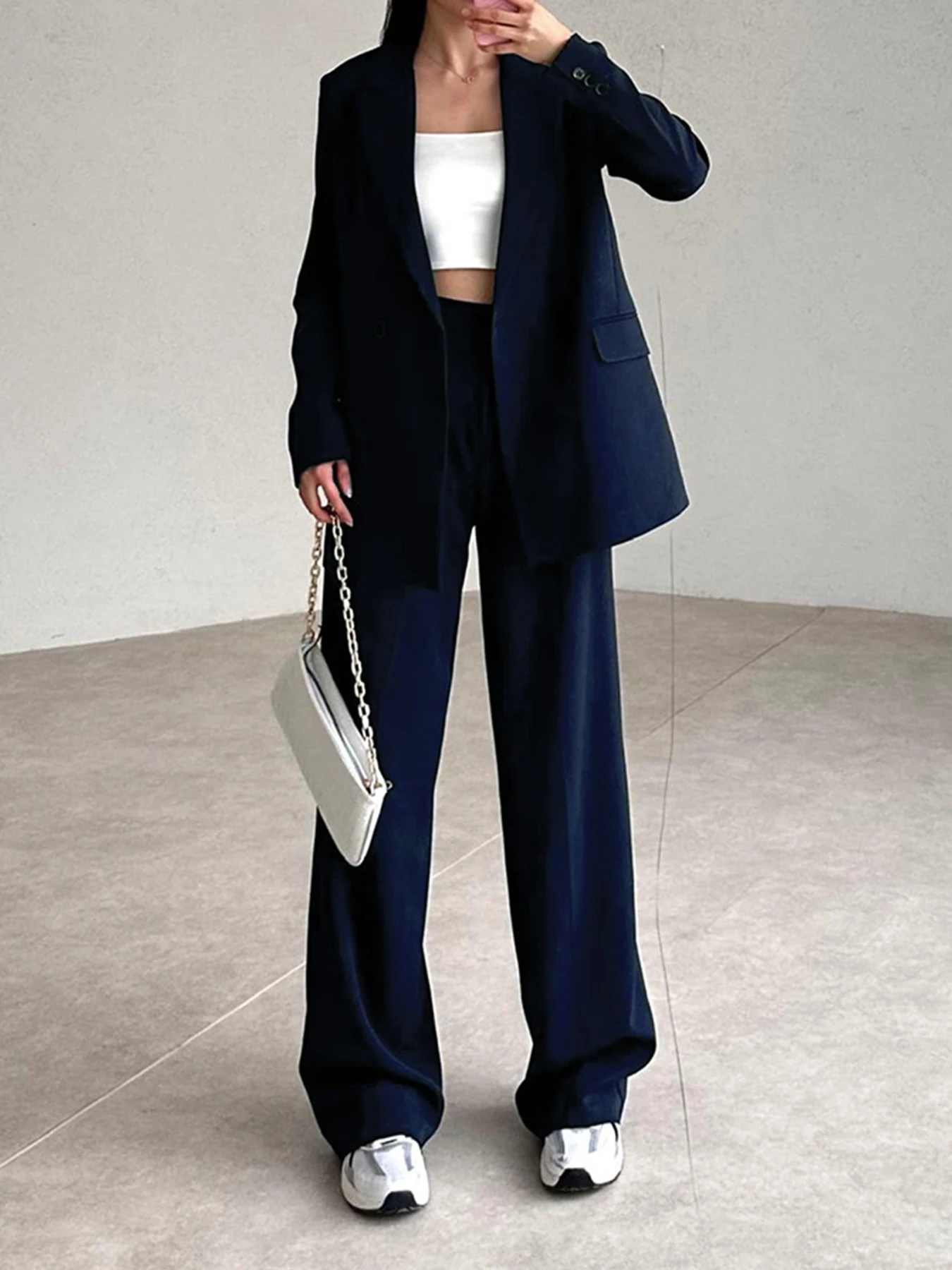 Blazer de dos piezas para mujer elegante de alta gama: ropa de trabajo profesional de gran tamaño con dobladillo dividido (primavera y otoño)