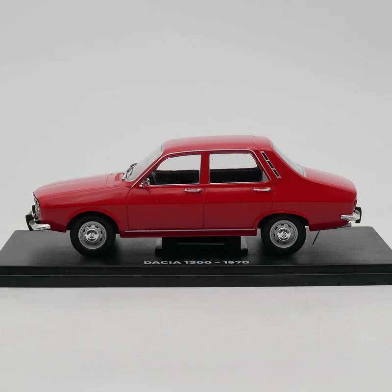 IXO 1:24 DACIA 1300 1970 Diecast Car Model Metal Toy Vehicle Collectibles Gift