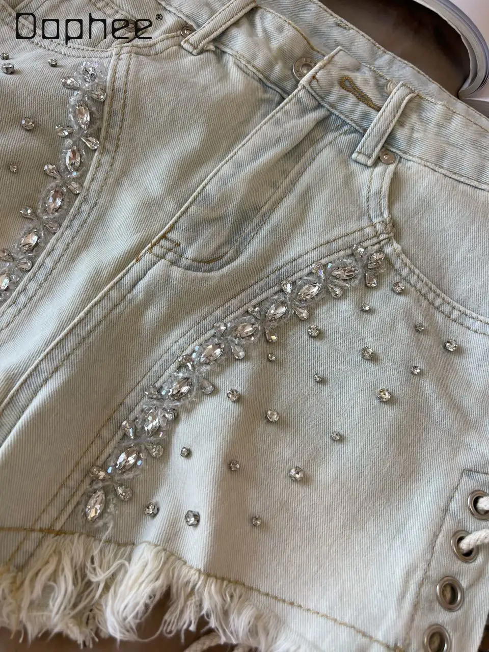 여름 중공업 다이아몬드 박힌 분할 술 하이 웨이스트 슬림 청바지 통근 스타일 패션 다목적 섹시한 청바지 여성