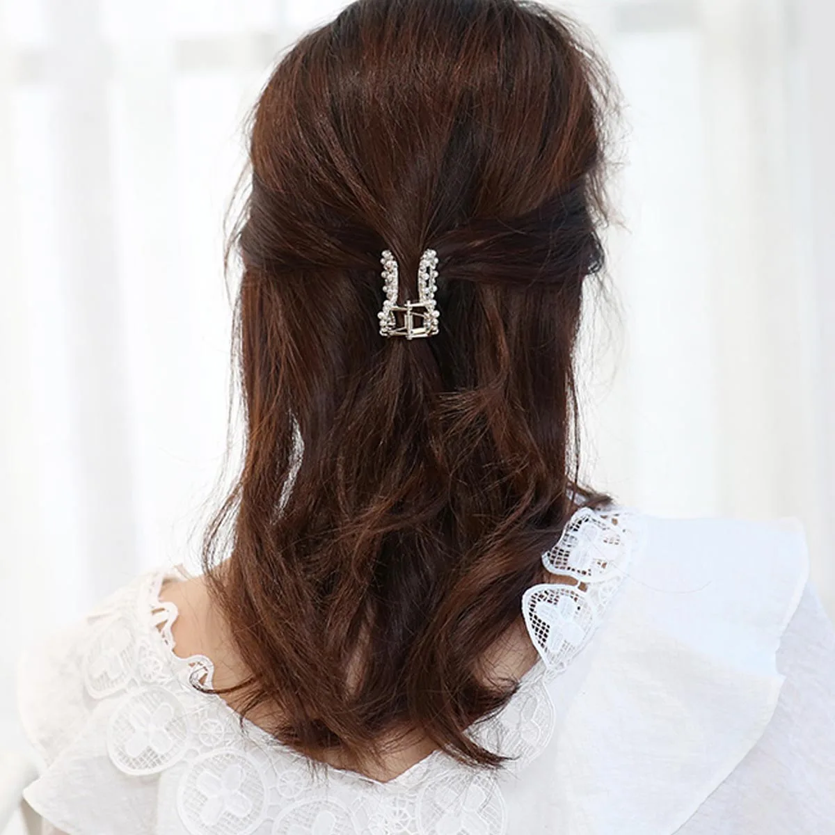 

3pcs Pearl Decorated Hair Clips Durable Hard Alloy Brides Claw Fashion Simple Elegant Wedding Party Accessories