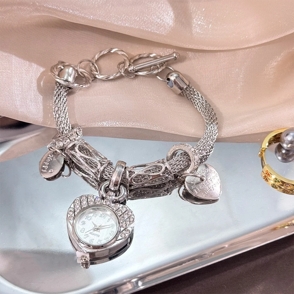 Estilo étnico amor pingente pulseira relógios feminino coreano moda tendência relógio de quartzo feminino