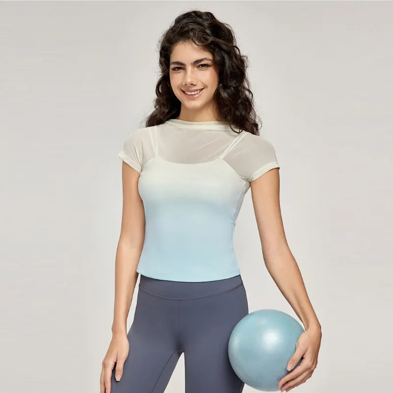 

Women's Mesh Panel Yoga Top Fake Two-piece Design Breathable Short Sleeve Sexy Comfortable Fitness Gymwear For Pilates Sports