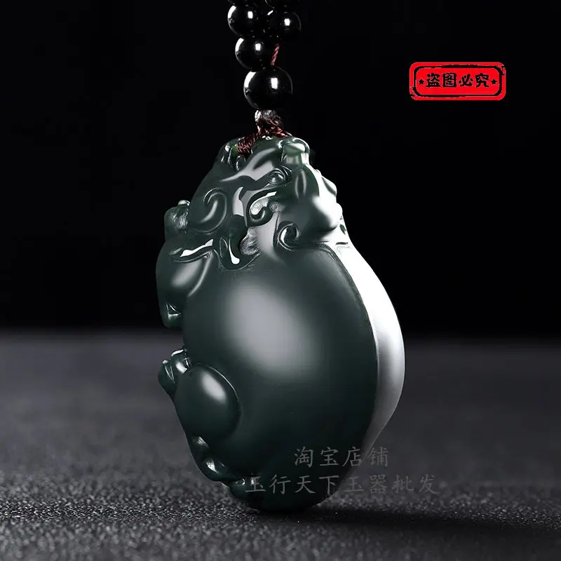 Genuine Hetian jade Pixiu hand handle piece Xinjiang fine material sapphire men's and women's Pixiu jade to play with jade