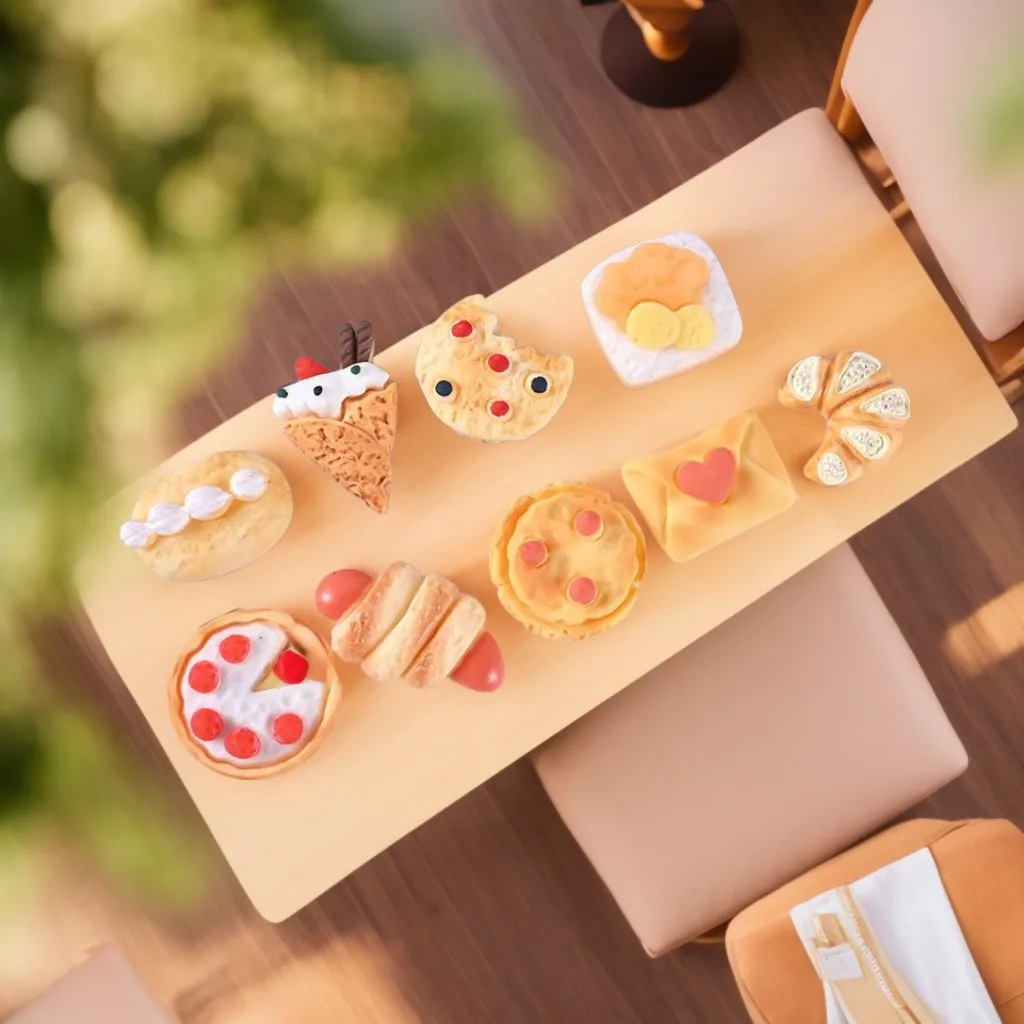 5pcs Mini Breakfast Bread Hot Dog Bun Model DIY  Resin Miniature Accessories Handmade DIY Parts Food Play Decoration Home Decor