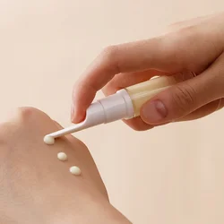 Liquid Foundation Travel Bottle 5ml 10ml 15ml Mini Cosmetic Foundation Sample Repackaging Tools Airless Pump Bottle Portable 1PC