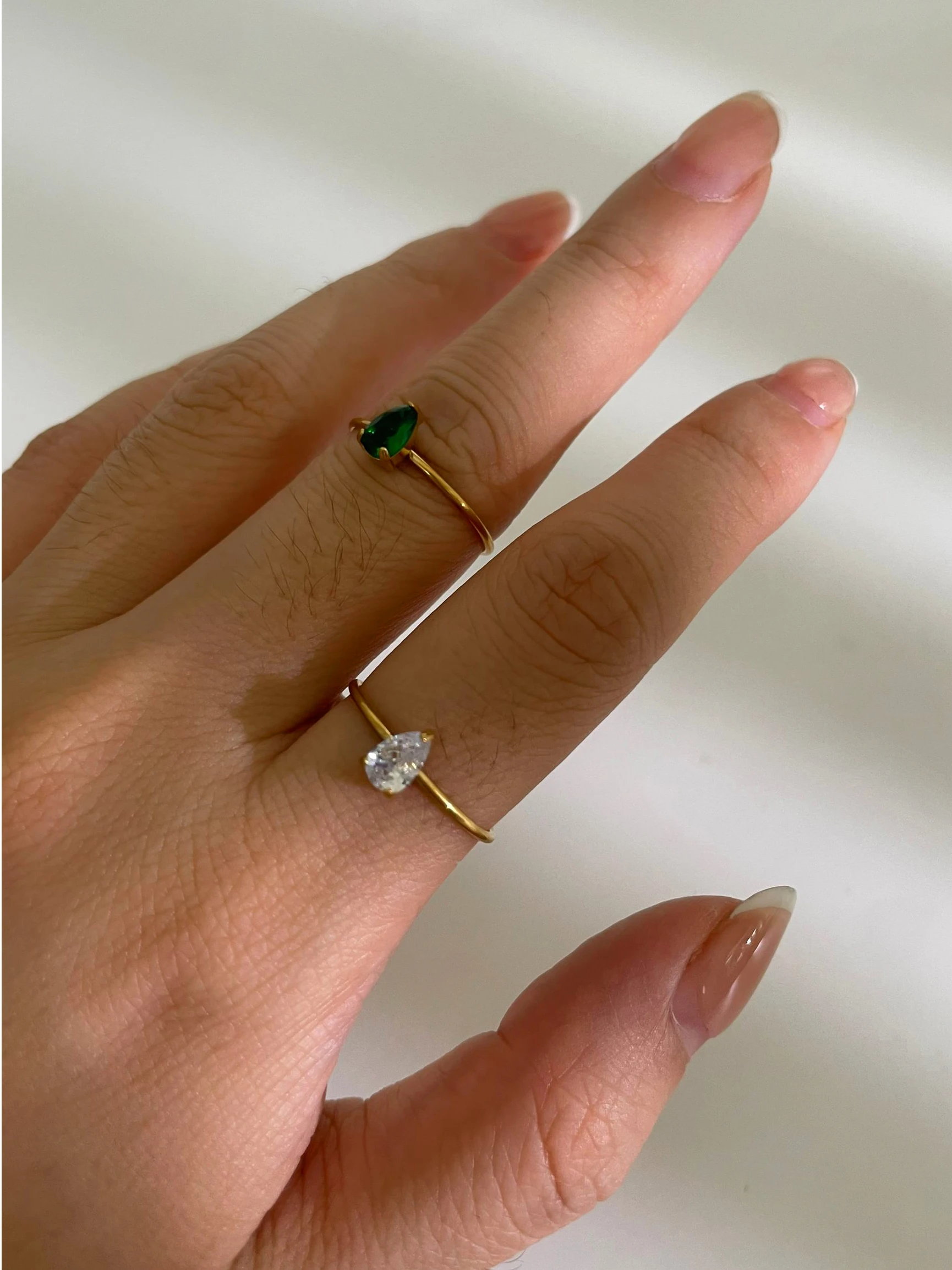 Peri\'sbox 2pcs Stainless Steel White and Green Water-drop Zircon Opening Thin Rings for Women Adjustable Trendy Wedding Jewelry