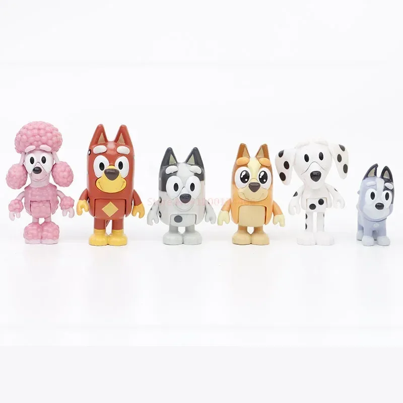 12 Bluey Family Character Model Decorations Cute Puppy Movable Joints Decorations Mini Pvc Character Model Toys Children\'S Gifts