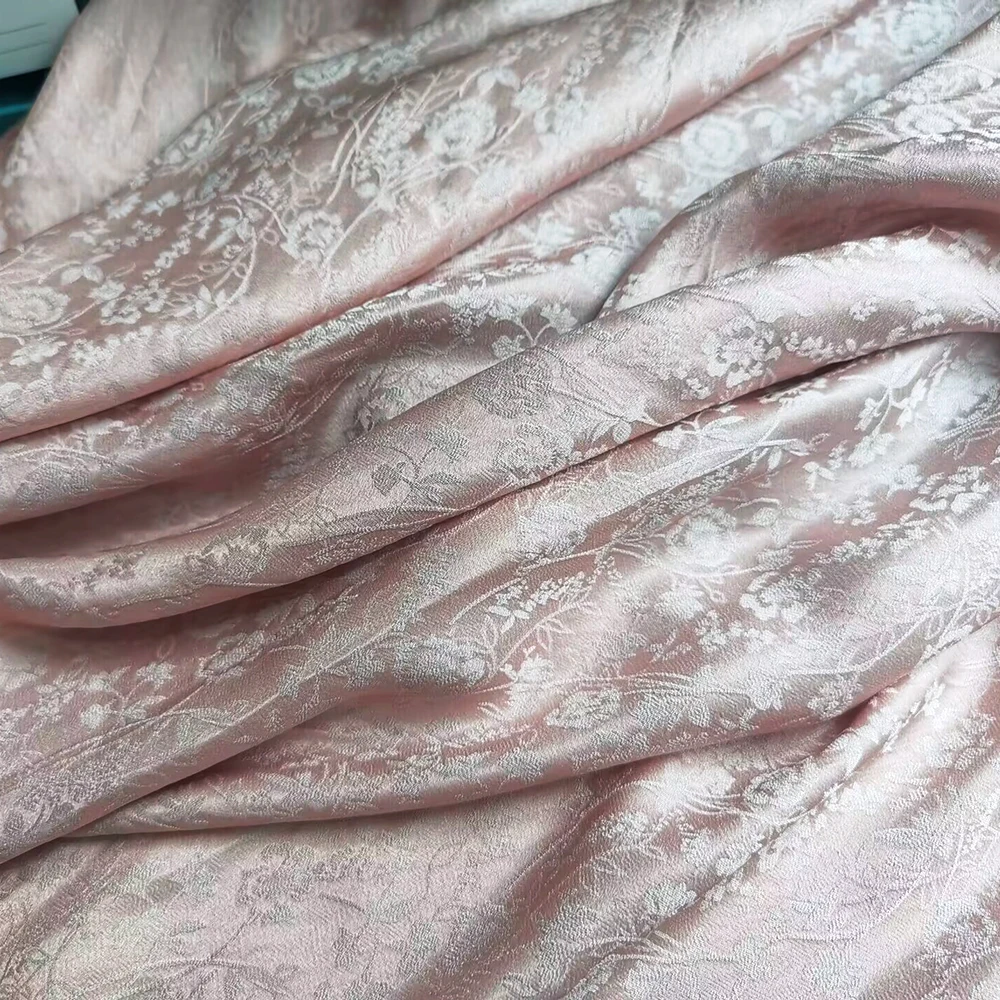 1 meter X 1.14 meter Quality Natural Silk Crepe Material Retro Floral Silk Viscose Fabric For Gown