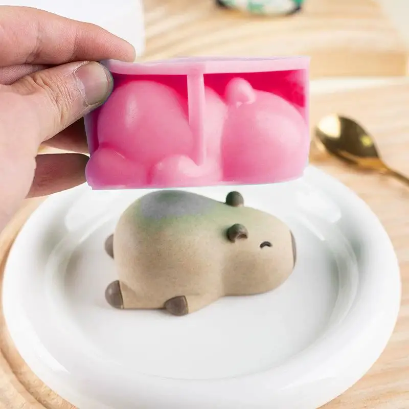 

Cute Capybara Silicone Mold Cartoon Animal Milk Jelly Pudding Silicone Mould Home Kitchen Baking Accessories Party Restaurant