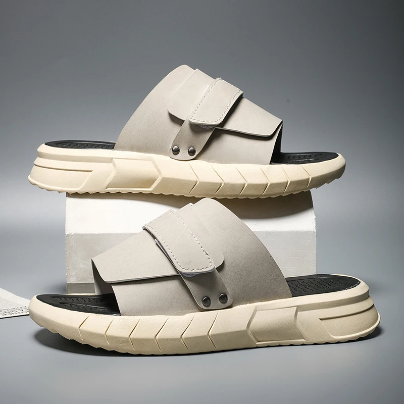 

New Summer Men's Outdoor Casual Beach Shoes, Thick-soled Men's Anti-slip Sandals, Breathable, Fashionable and Versatile Slippers
