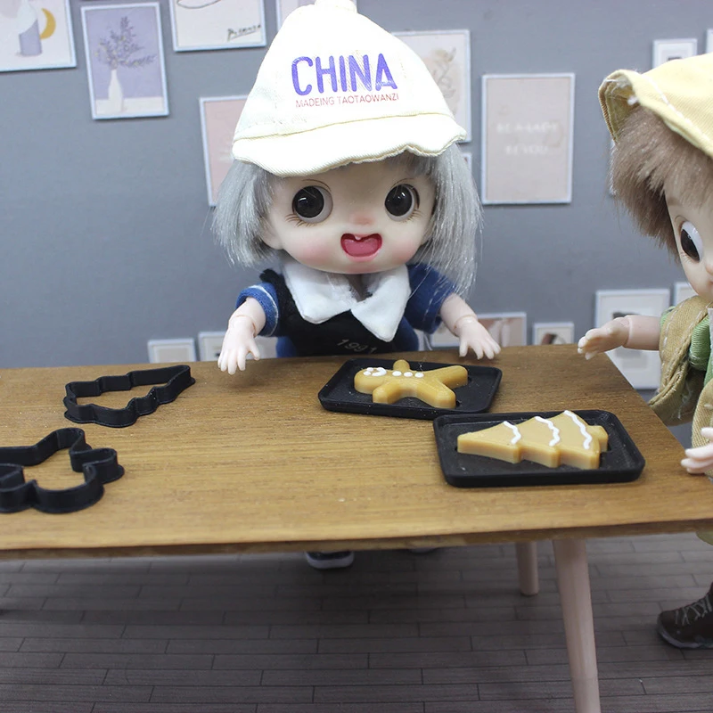 3PCS Miniatur Menschlichen Lebkuchenmann Weihnachten Backen Puppenhaus Mini Cookie Form Pretend Küche Lebensmittel Spielzeug