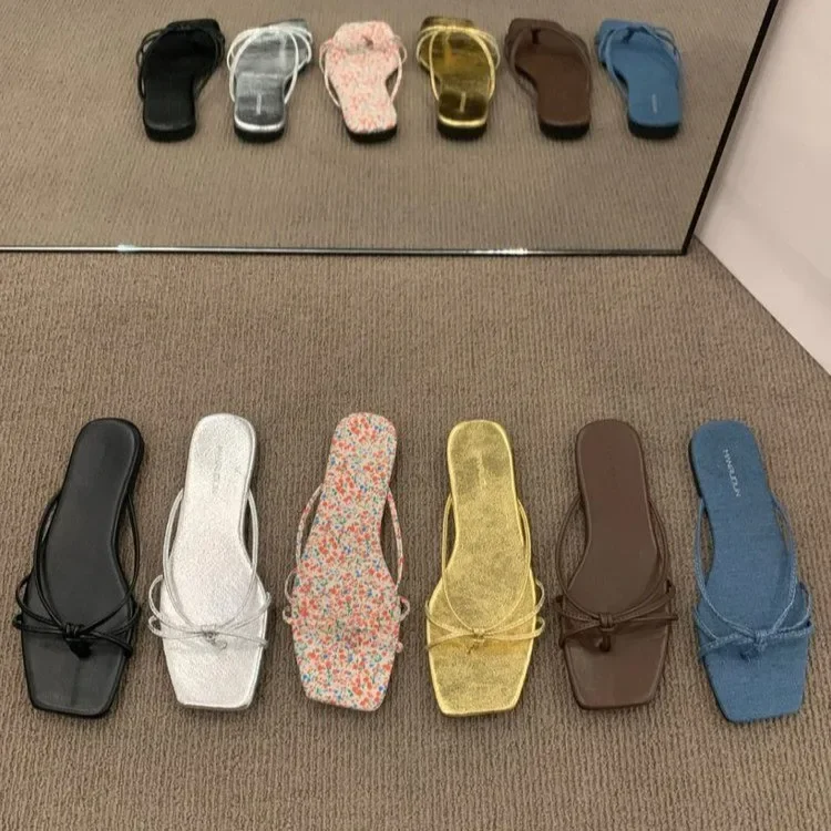 

Новинка 2023 года, летние золотые тапочки, шлепанцы на низком каблуке, женские сандалии с открытым носком и квадратным каблуком, женские шлепанцы для отдыха, обувь Mujer