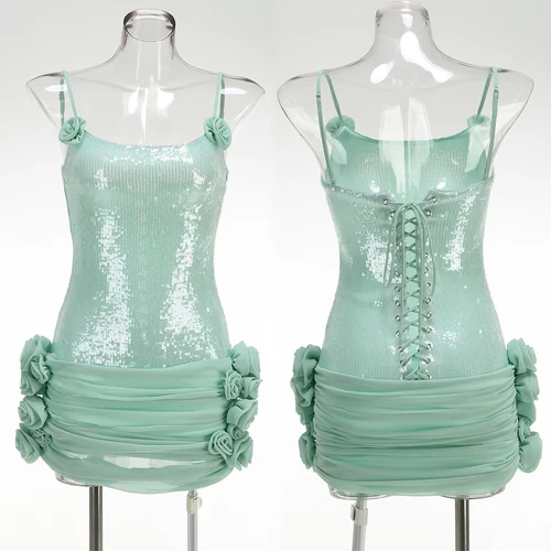 שמלות מוכנות ללבוש