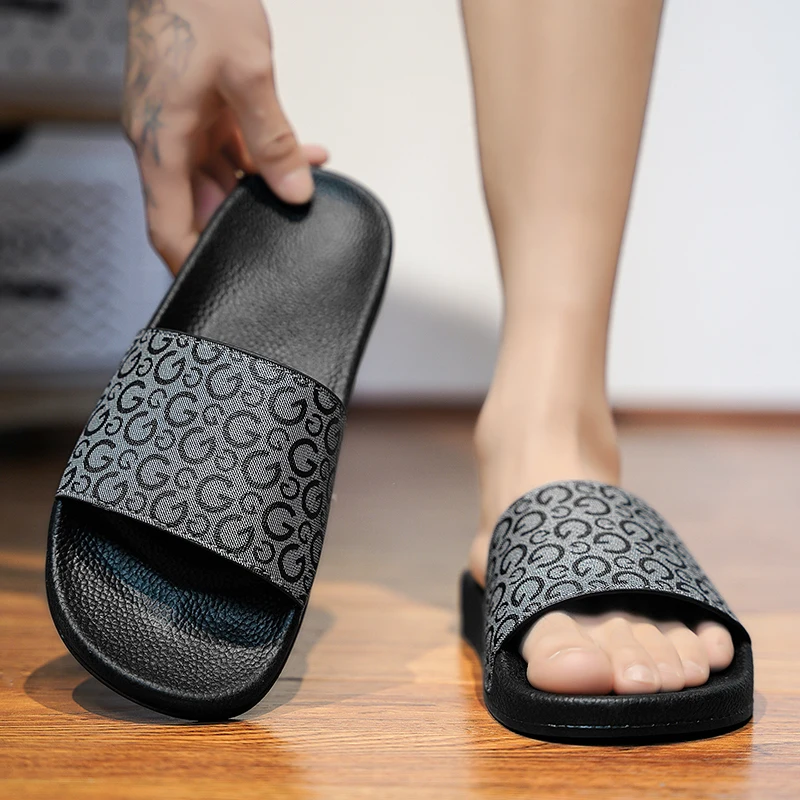 Men Fashion Slippers Slides Sandals Print Design Garden Shoes Outdoor Beach Sandals Flip Flops Casual Shoes Plus Size 39-47