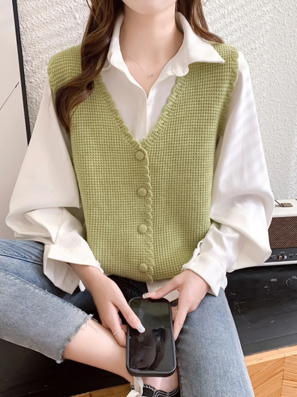 

Модный вязаный свитер, жилет, женская верхняя одежда, весенне-осенняя спортивная одежда из смеси хлопка с v-образным вырезом и пуговицами, модная рабочая одежда