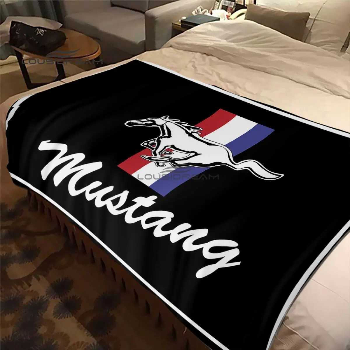 Mustang SHELBY LOGO Throws Blanket Soft and comfortable Sofa Blanket for Adults and Children Bedroom Living Room Decor Blanket