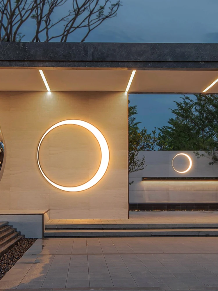 Lampu Dinding LED Luar Ruangan Tahan Air Lampu Dinding Villa Halaman Balkon Lampu Dinding Kreatif Taman Latar Belakang Bulan Dekorasi Dinding
