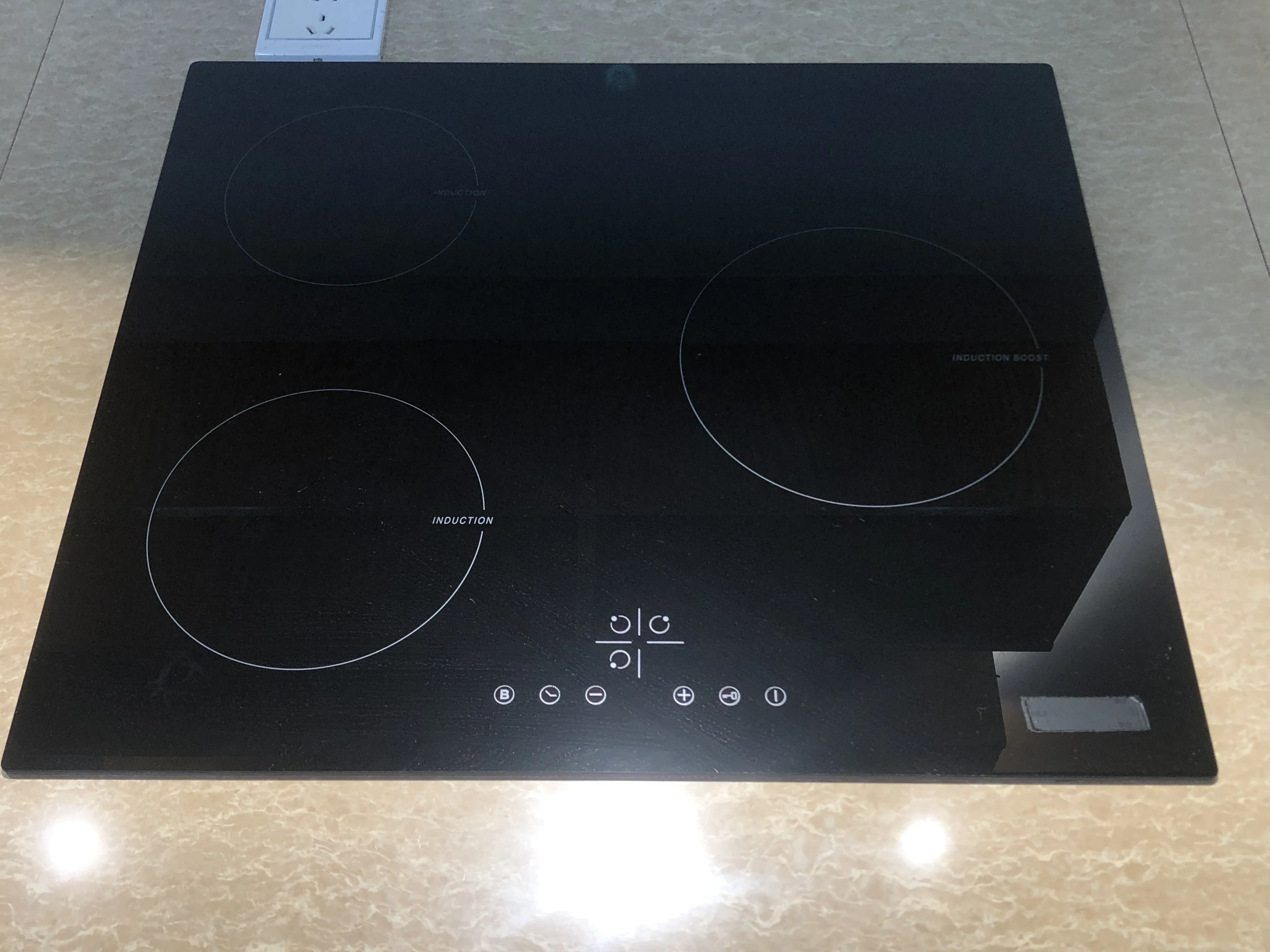 Household Kitchen 3 Buner Induction Hob Build-in 60CM Fast Cook Electric Stove 6500W Plaque De Cuisson With Boost Control