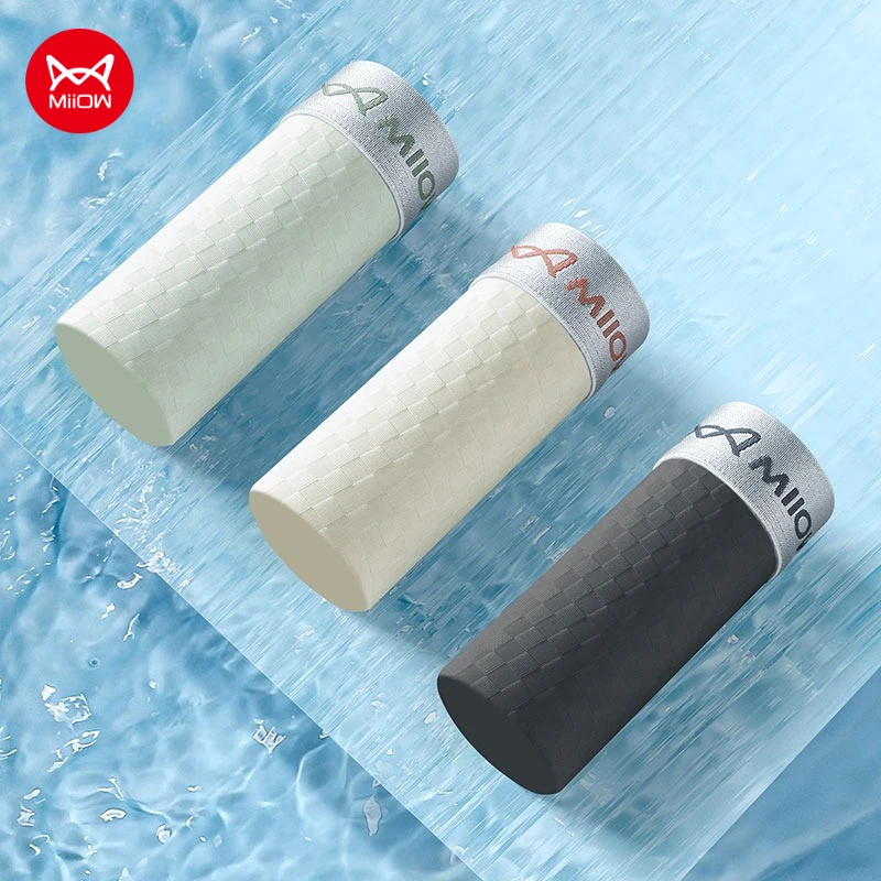 

MiiOW, 3 шт., мужские боксеры из ледяного шелка, 7A, антибактериальное мужское нижнее белье, дышащие мужские трусы с маленькой сеткой, мужские трусы-боксеры