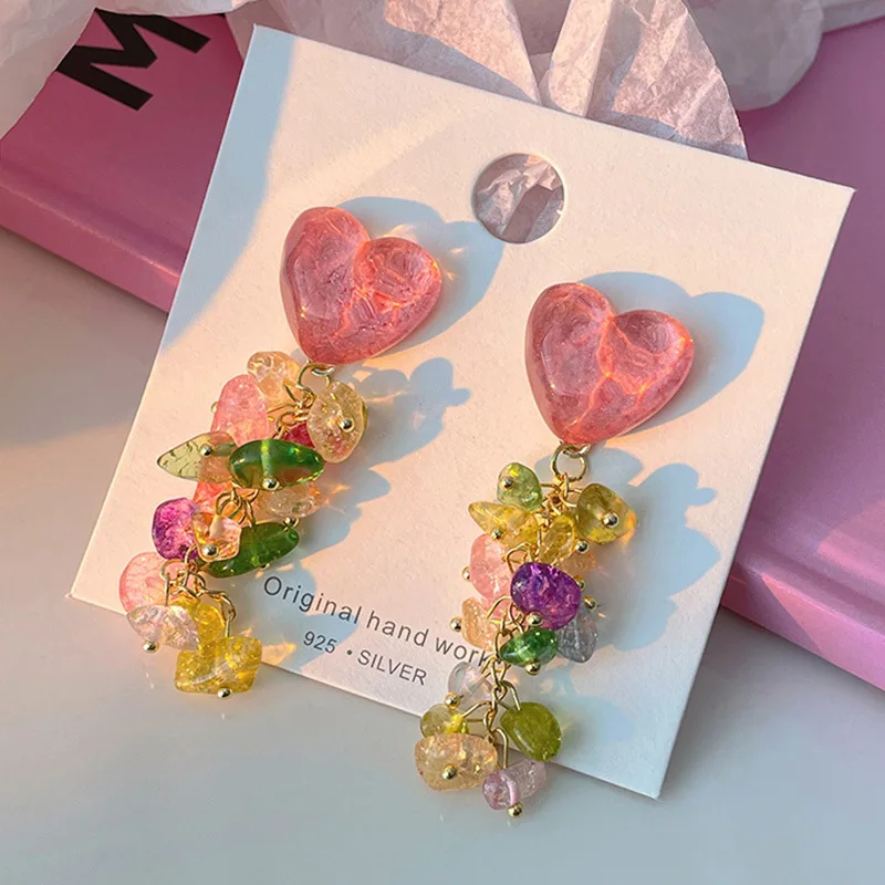Boucles d'oreilles pendantes à long pompon pour femmes, clou de coeur en biscuits, rose coloré, bijoux d'été, doux, exquis