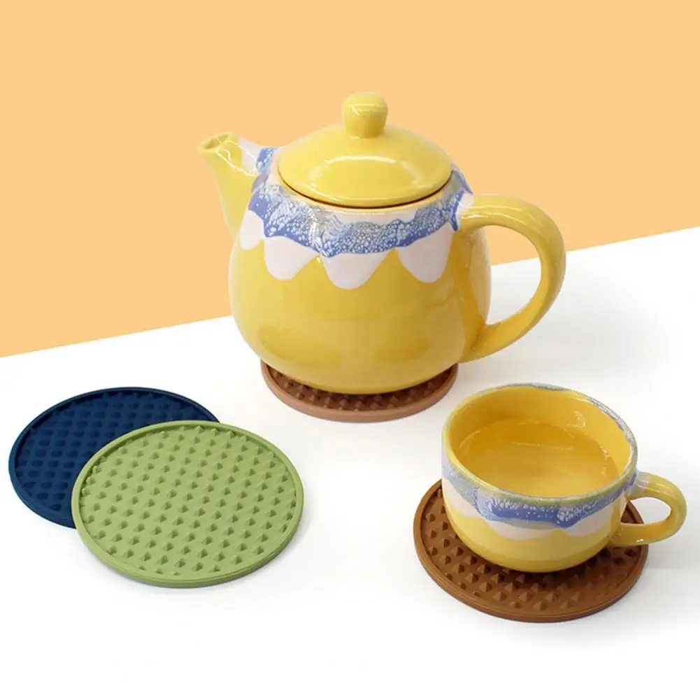 Silicone Coasters Flexible Coasters 8pcs Silicone Drink Coaster Set with Holder Non-slip Grooved Design Heat Resistant Cup Mats
