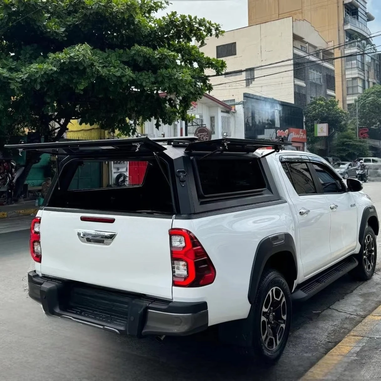 

4X4 Accessories Pickup Canopy Hardtop Bed Topper for Hilux Revo Caps Aluminum Leakproof Pickup Truck Cap GR Sport SR5 Truck Caps