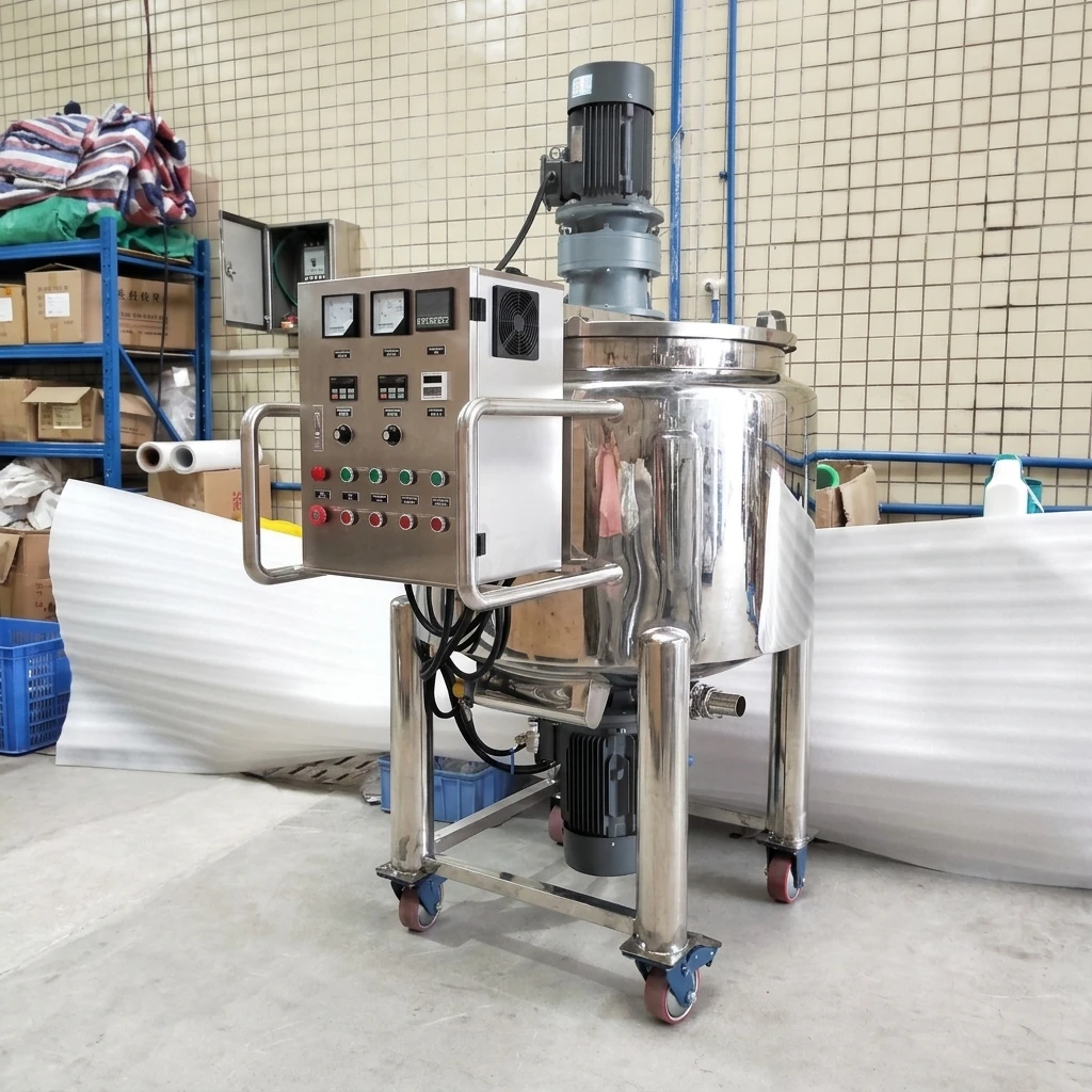 Vacuum Homogenizer Cosmetic Cream Mixer Machine with Agitator 200-500L Capacity High Safety Level