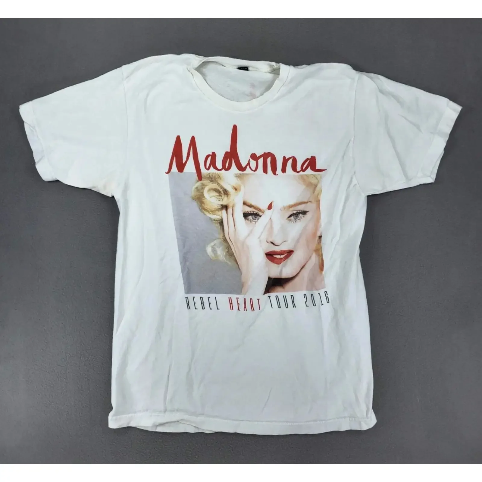 Camiseta de Concerto Madonna Rebel Heart Tour Branca Masculina Tamanho Grande Vintage Lavada Respirável Macia Unissex Para Uso Diário