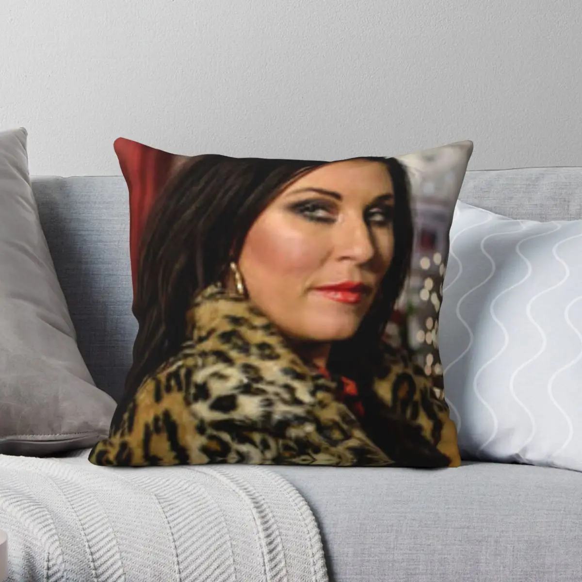 Eastenders Kat Slater Jessie Wallace Square Pillowcase Polyester Linen Velvet Pattern Zip Pillow Case Car Cushion Cover 18