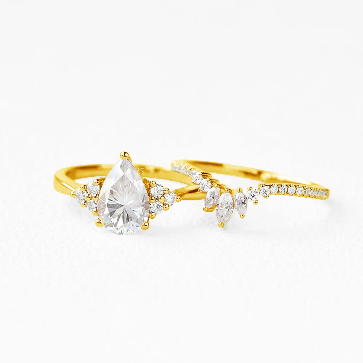 Kirin Palace Pear Cut Moissanite Ring 2PCS 100% 925 Silver Ring For Women White/Yellow/Rose Gold Plated Gift Engagement Jewelry