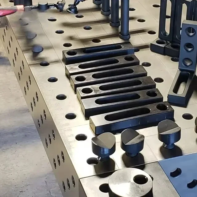 

D16 D28 factory produces nitriding treatment casting perforated welding fixture stage