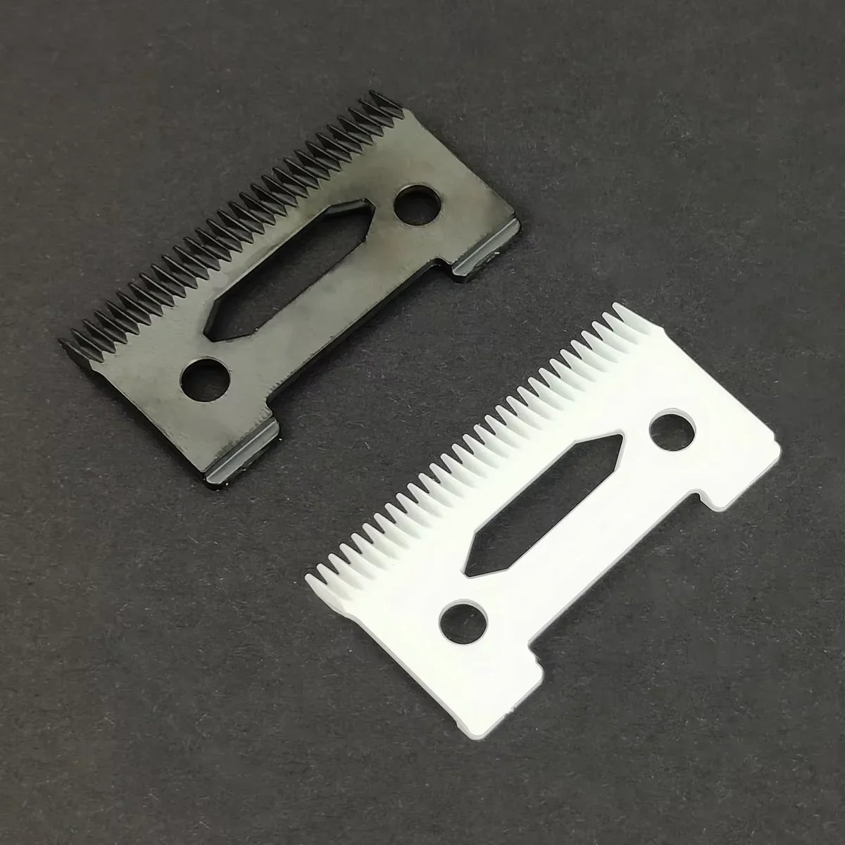 

Professional BRDCLIP 2-Hole Ceramic Movable Blade Cordless Clipper Replaceable Blade For Wahl Shear Clipper