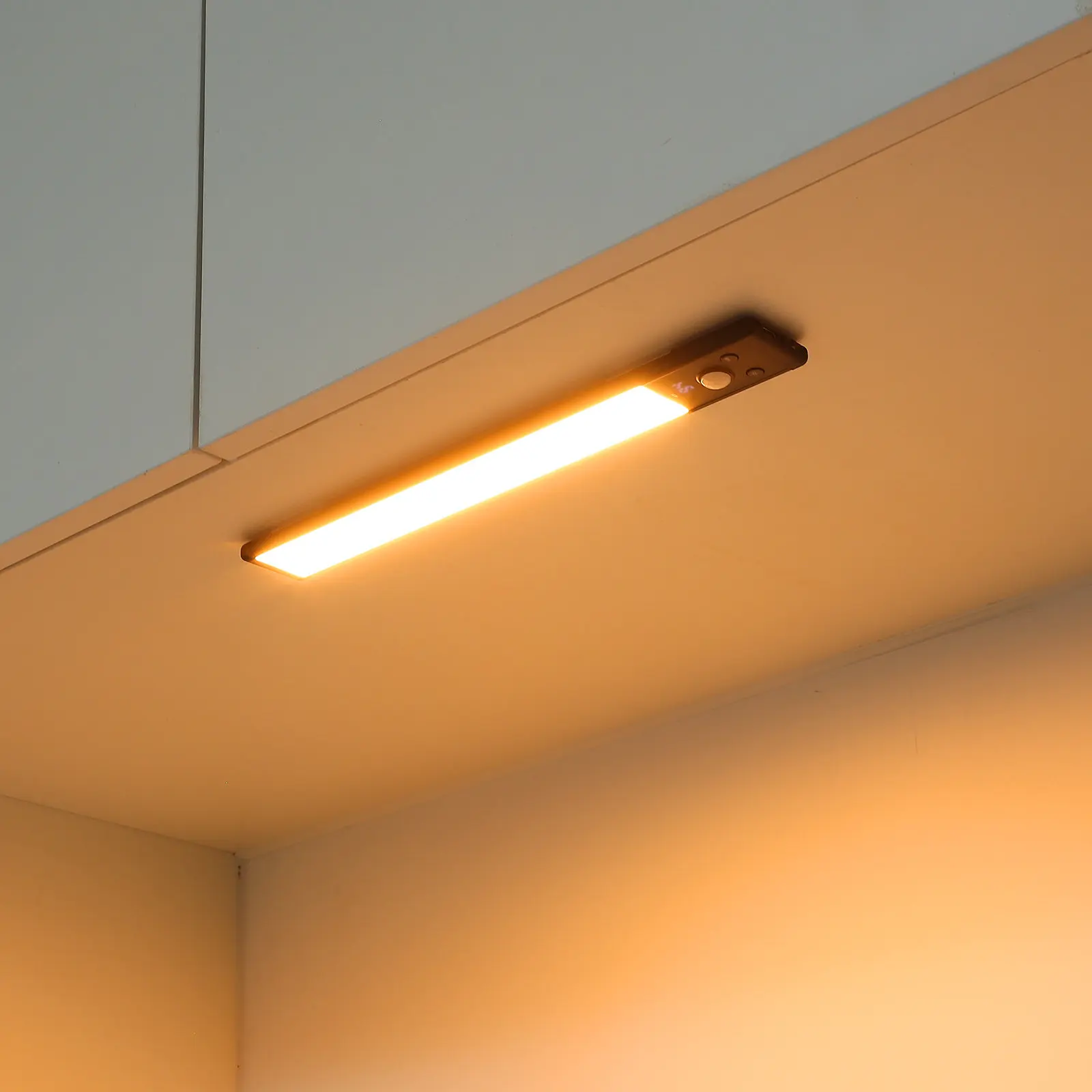 4Pcs LED Motion Lights Under Cabinet Kitchen Lights High Brightness Auto on Off Sensor for Hallway Stairway Doorway Cabinet