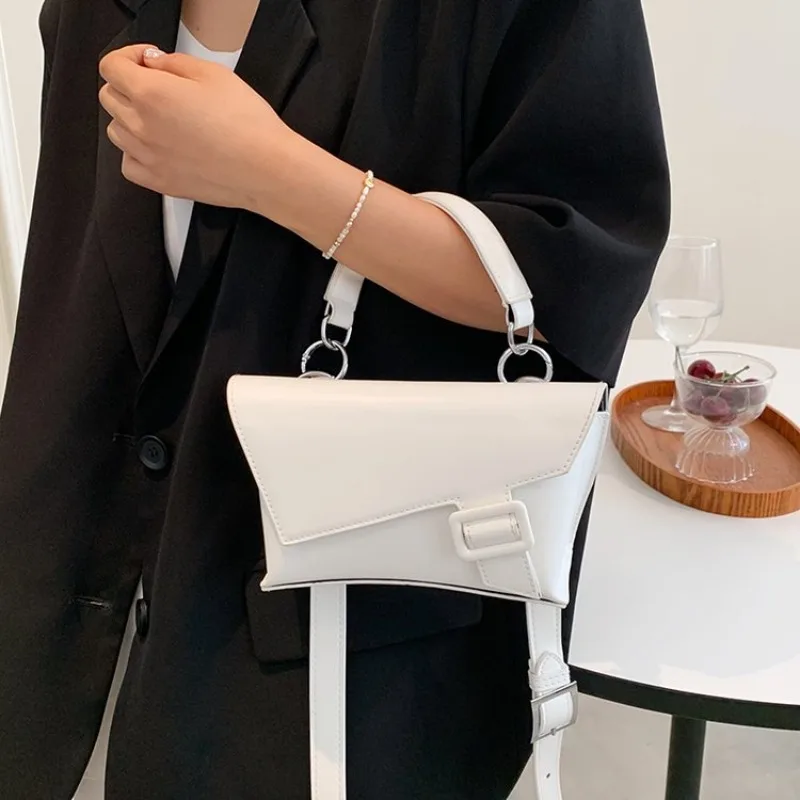 

Business Commute Leather Shoulder Bag Elegant Paris Trendy Vintage Casual Tote Bag Practical Crossbody Messenger Bag Ladies