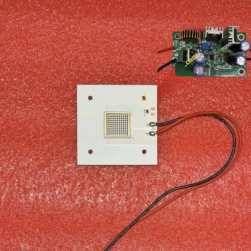 

Aikule Creality modified a 385nm lamp board with a high-power, high-intensity 3D printer and a light-curing violet light source