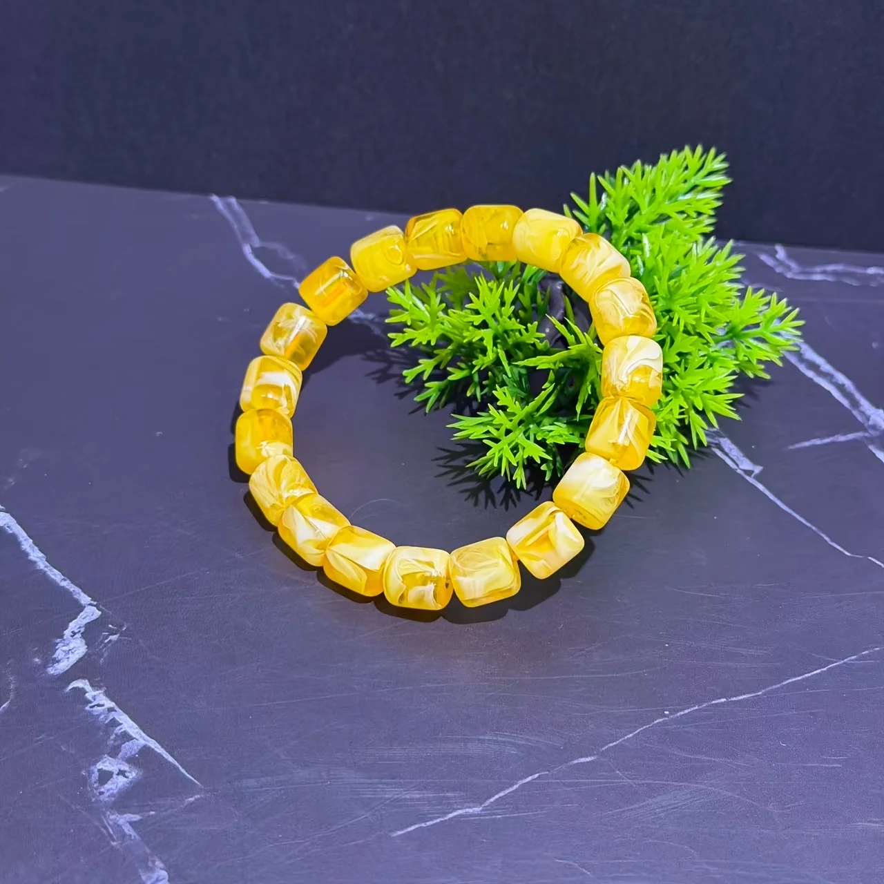 New Beeswax Bracelet Chicken Oil Yellow Straight Cut Barrel Beads Amber Bracelet Women's