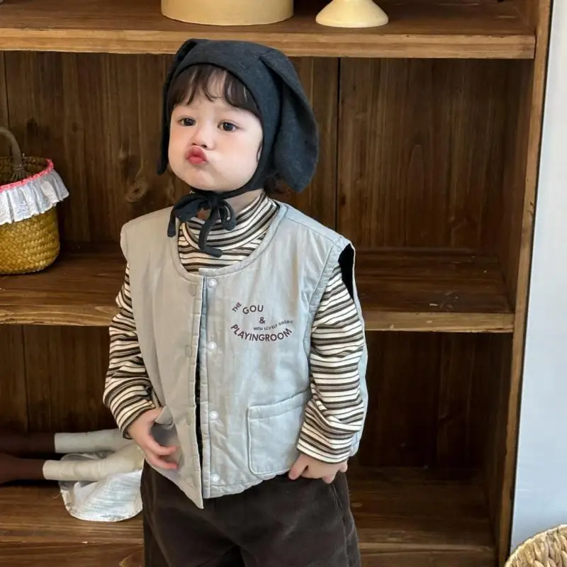 

2025 Winter New Children Sleeveless Warm Vest Boys Girls Plus Velvet Thick Letter Coat Infant Cotton Padded Jacket Baby Clothes