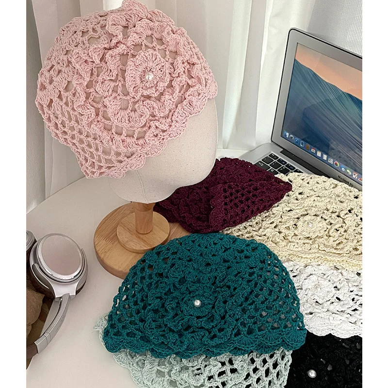 

Korean Version Sweet Bohemian Style Handmade Crochet Pullover Hat Summer Breathable Hand Knitted Short Brim Beanie Cap for Women