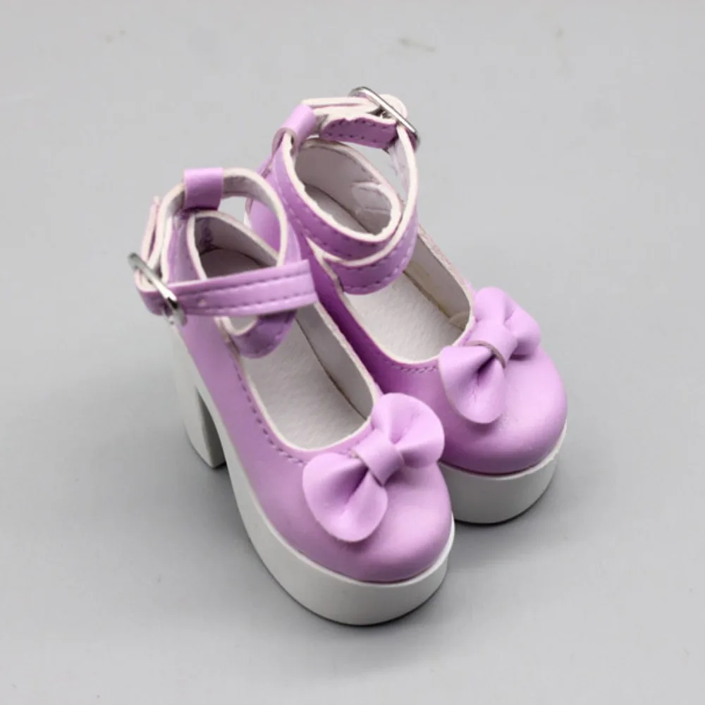 Enfants jouet en cuir PU 60 cm chaussures de poupée princesse nœud décontracté porter poupée chaussures à talons hauts 7.8 CM à la main 1/3 chaussures de poupée filles cadeau