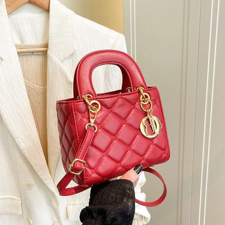 حقيبة كتف بتصميم متخصص لعام 2025، محفظة كروس متعددة الاستخدامات للنساء، حقيبة أنيقة من النهار إلى الليل، حقيبة بمقبض علوي، حقيبة حبال