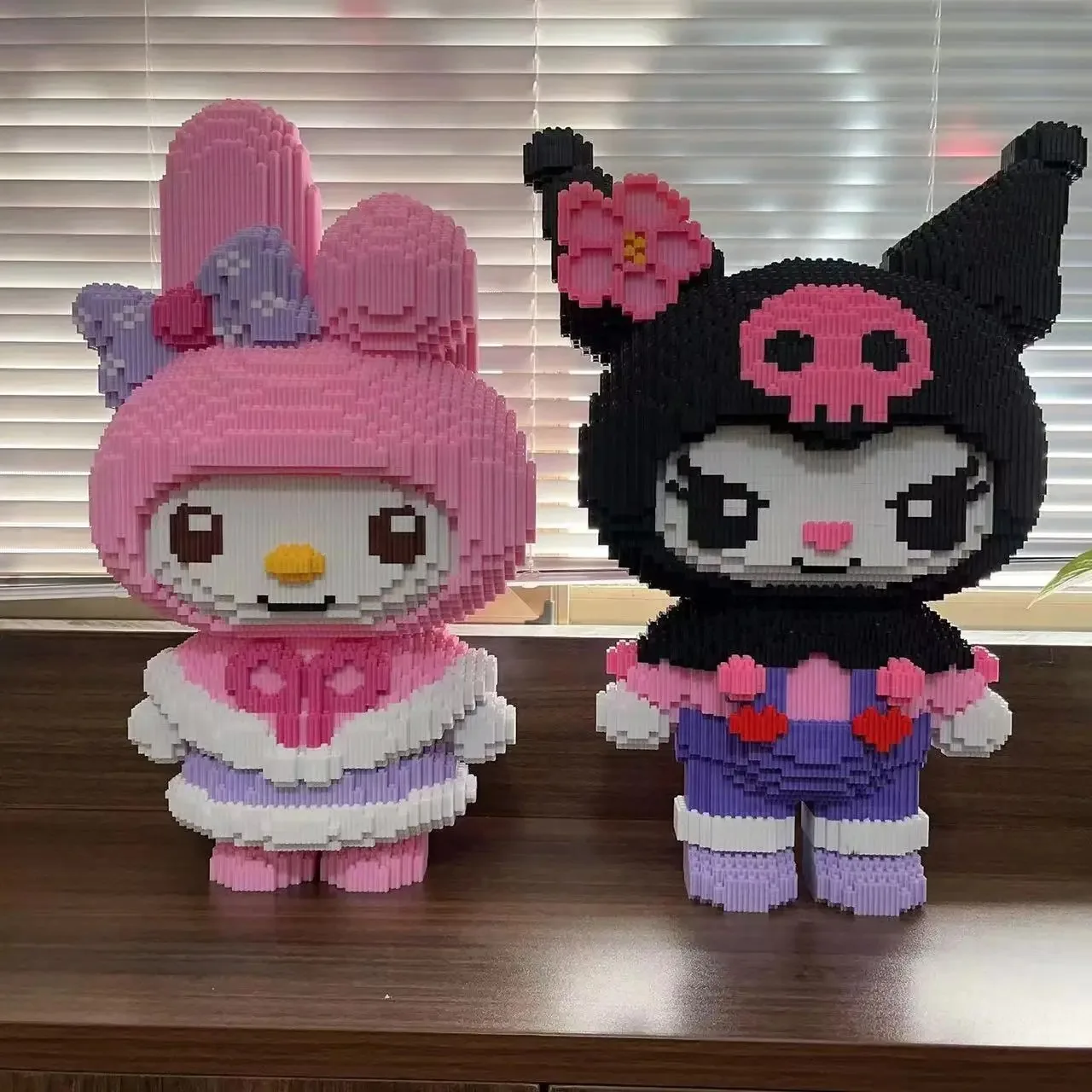 Supergroße Hello Kitty Bausteine Melodie, Kuromi, Melodie, Puzzle, Mädchengeschenk, Desktop-Dekoration, Heimdekoration