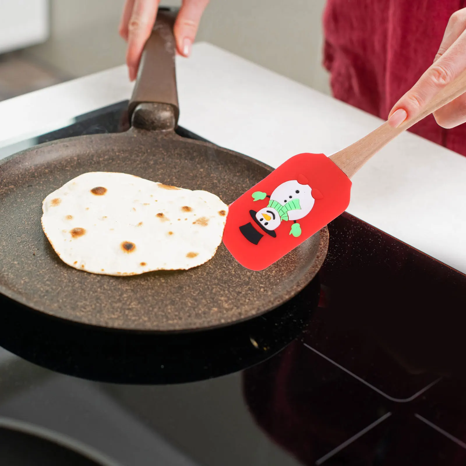 

2 Pcs Christmas Pattern Spatula Set Wear-resistant Baking Spatulas Tool Silicone