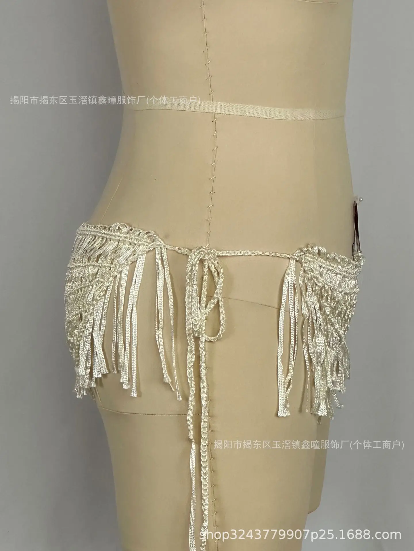 H231009 Bohemian Style Women's Swimwear Sweet Beach Swimwear Cutouts Fashion Design Hand-woven sexy swimwear Haute Couture